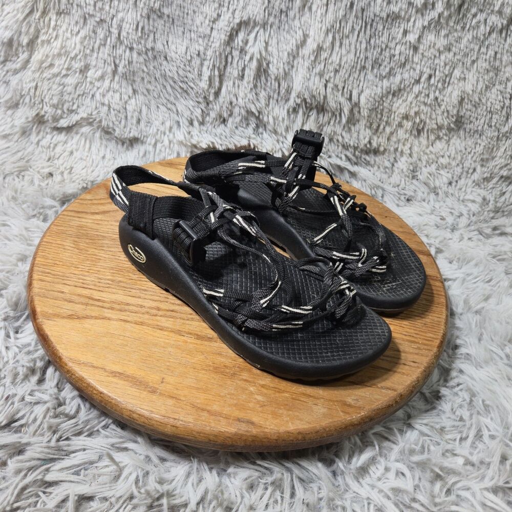 Chaco Sandals ZX3 Classic Scatter Black/White Arch Support Women 8 Strappy Thong